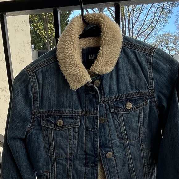 Girls size Large jean jacket - Picture 2 of 4